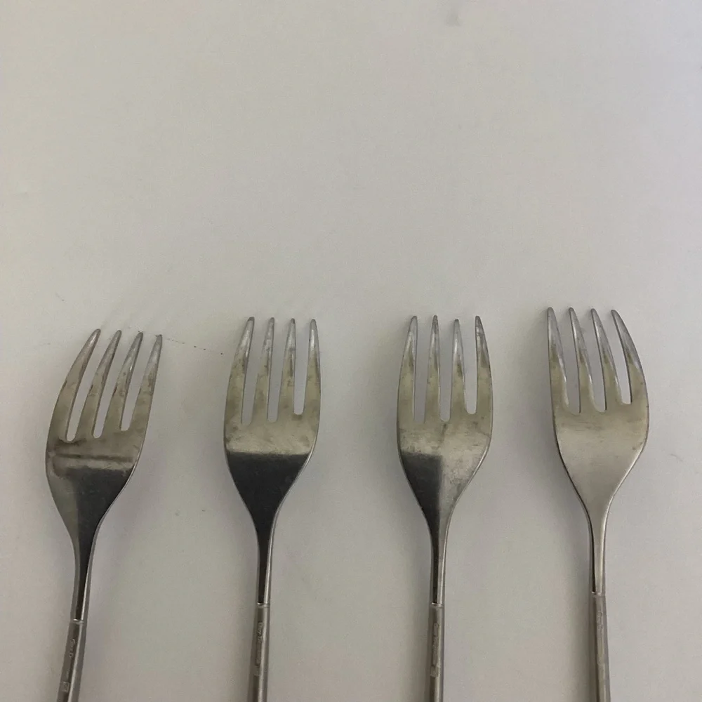 Guy Degrenne Flatware Set of 8 Forks